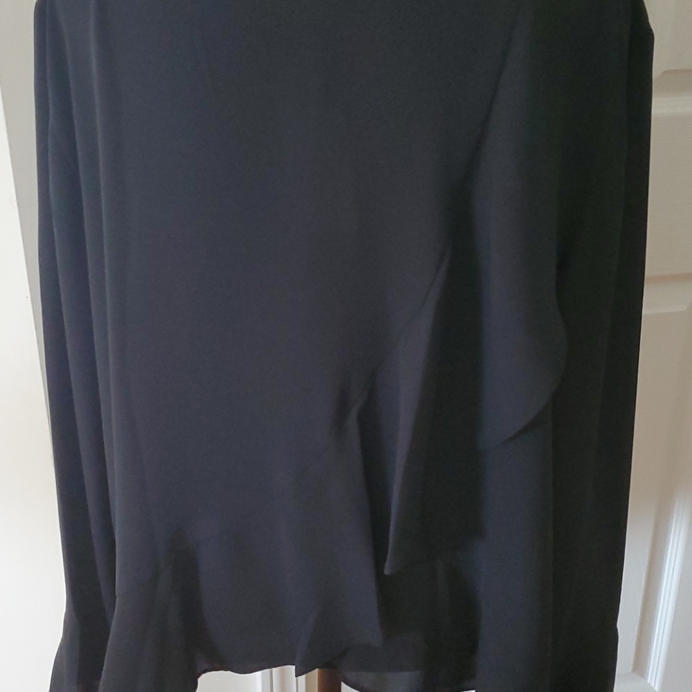 Loft Blouse - Picture 4 of 4